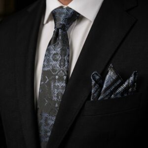 Tie & pocket square — Black · 7.5 cm
