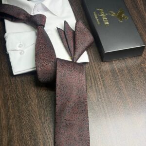 Tie & pocket square — Burgundy · 7.5 cm