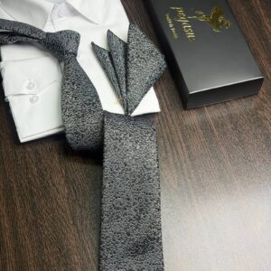 Tie & pocket square — Black · 7.5 cm